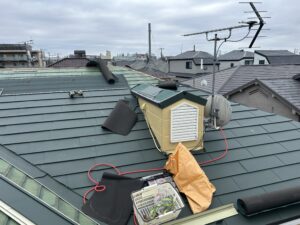 屋根に　屋根